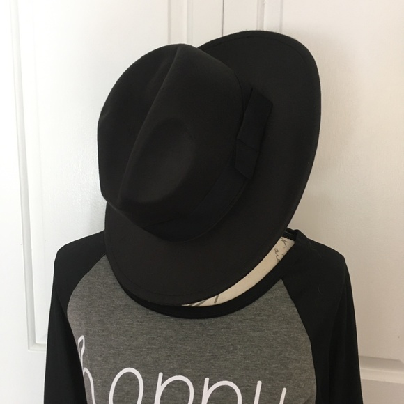 "Happy" T-shirt NWOT! - Picture 6 of 11